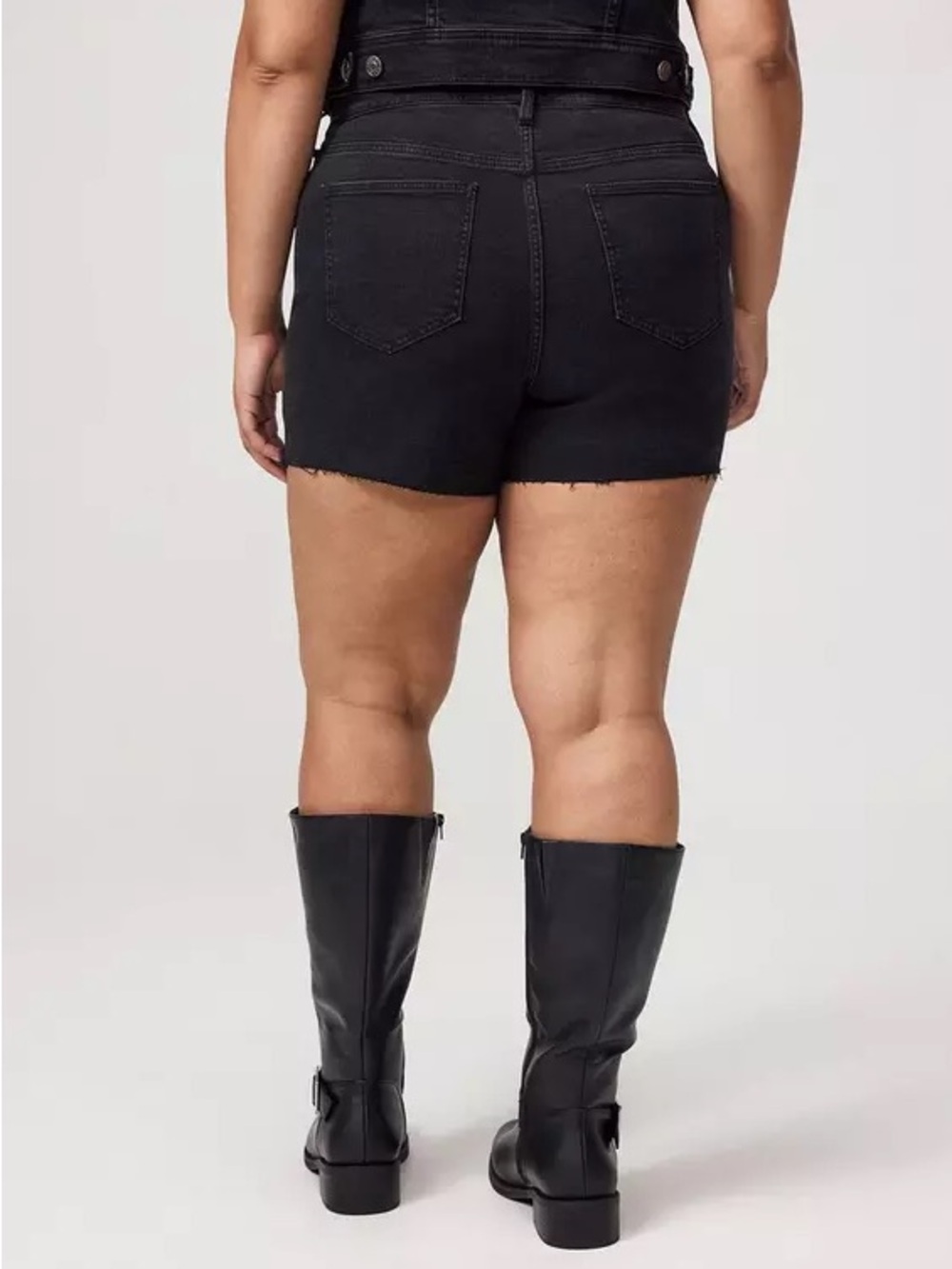 Torrid Mid Rise Shorts